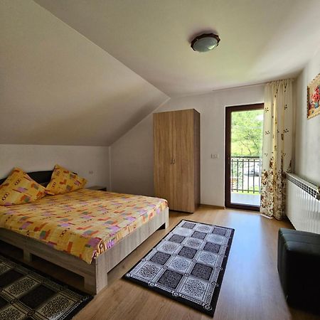 Casa Alba Villa Borsa  Kültér fotó